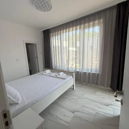 Aurum Smokinya 4 ソゾポル